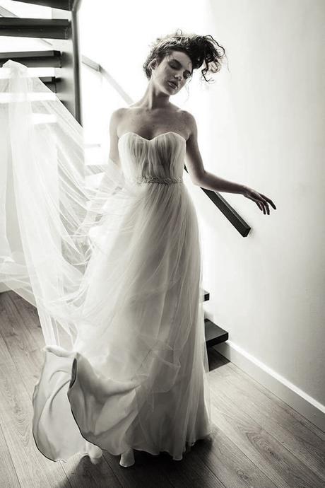 modern-wedding-dresses-alexia-kirmitsi-01