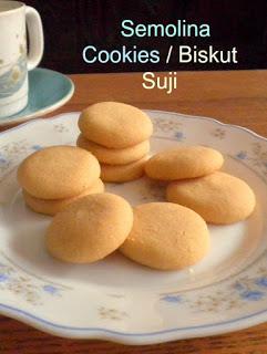 Semolina Cookies/Biskut Suji Recipe @ treatntrick.blogspot.com