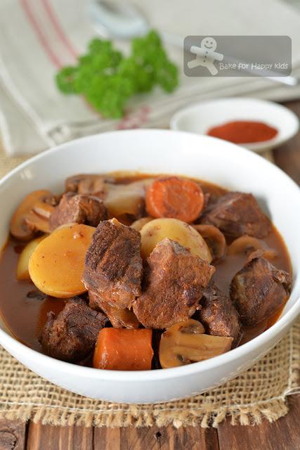 classic red wine beef stew