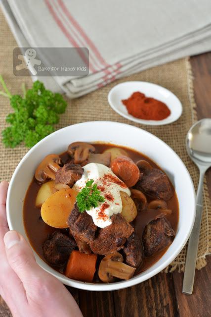 classic red wine beef stew