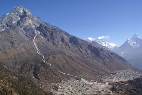Researchers Will Now Need Permission From Local Governments in Everest Region