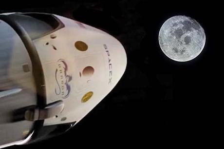 Space X Won't Be Going to the Moon This Year After All