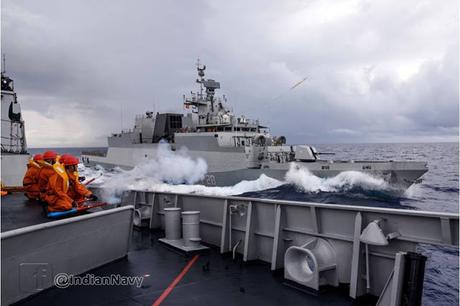 Operation Nistar ~ Indian Navy evacuates stranded indians from Yemen