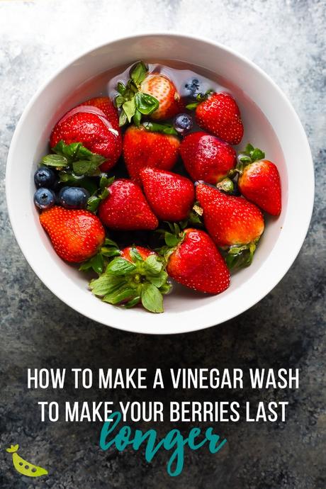 How to Make Vinegar Fruit Wash