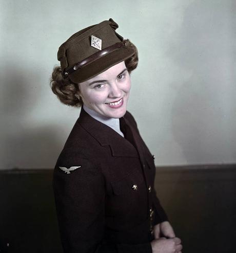 1940s-WW2-Women-of-Canada--cwac-1943 1940s-WW2-Women-of-Canada--cwac-1943