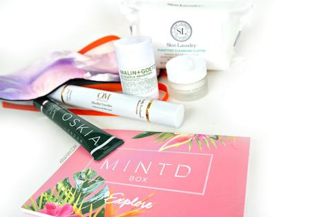 'Explore' Travel Beauty • with Mintd Box