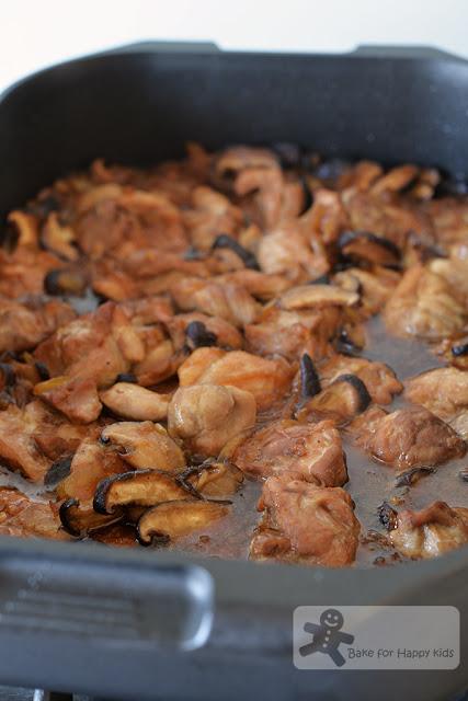 easy Korean mushroom chicken bake