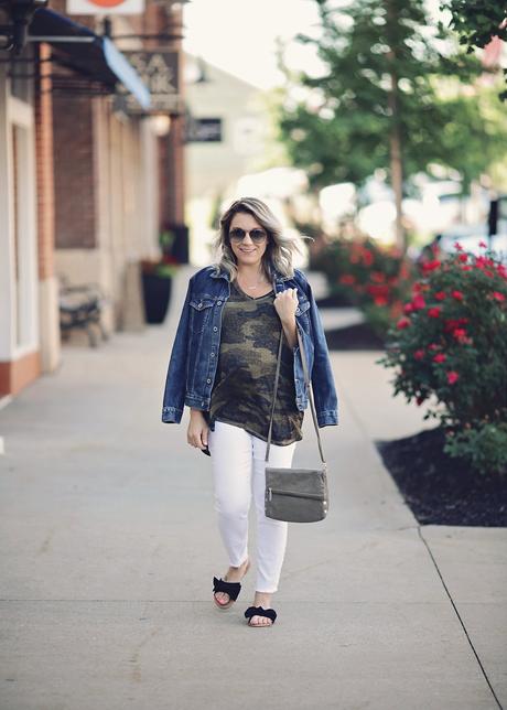 Camo tee and white pants for a casual look featuring summer fashion with Lucky Brand