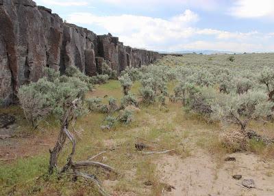 Shelters in Tafoni (those curious holes in the rock)