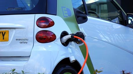 5 Benefits of Upgrading Your EV Charger to a Level 2