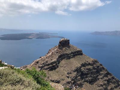 DISCOVERING SANTORINI'S MAGIC, Guest Post by Catherine Mayone