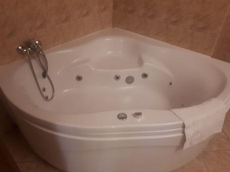 Staying in Warszawa’s Quirky Praga District at the Hit Hotel Staying in Warszawa’s Quirky Praga District at the Hit Hotel
