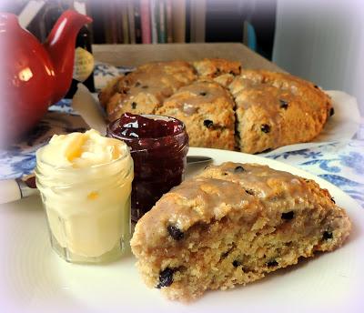 Oaty Cinnamon Scones