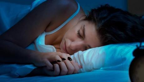 Give Yourself a 30 Minutes Transition from Gadgets for a Restful Sleep
