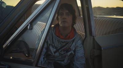 Track Of The Day: Spiritualized - I'm Your Man