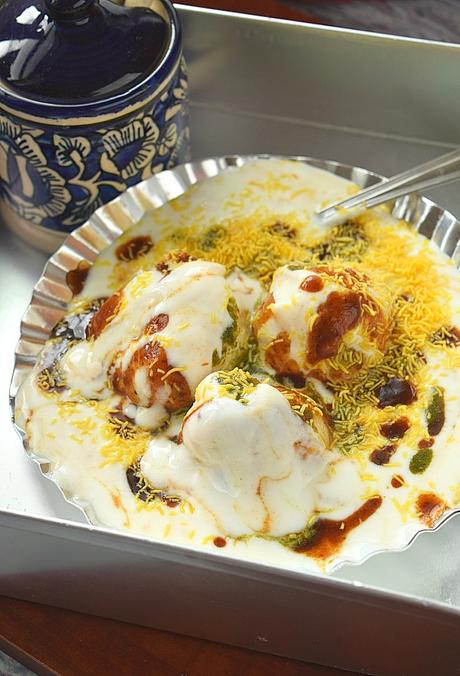 Dahi Vada / Dahi Bhalle - Indian Street Food Recipe