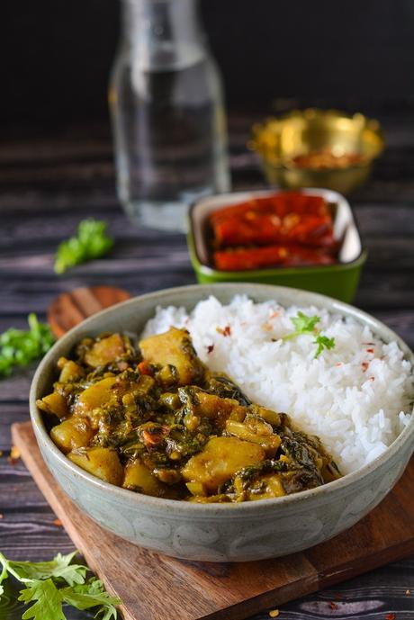 Kulfa Aloo Ki Sabzi