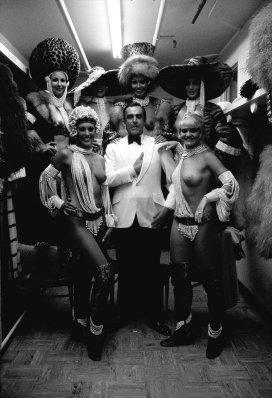 DAFwhite-Gal2 Even the unflappable Mr. Bond can't keep a straight face in the presence of some of Las Vegas' most distinguished entertainers. Photo by Terry O'Neill, 1971.