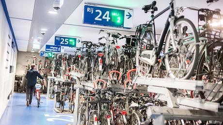 The Dutch underground bicycle-park arms race