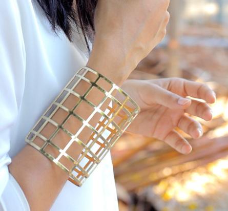 Timeless Jewelry Pieces To Elevate Your Look Gracefully!
