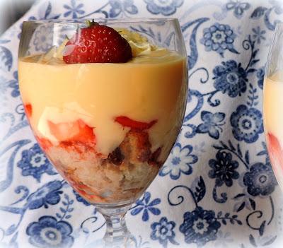 Cream Tea Trifle Pots