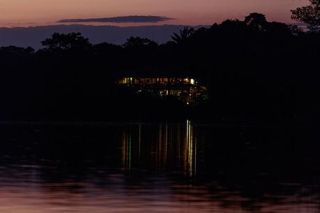 Night-stay-at-jungle-lodge-in-South-India
