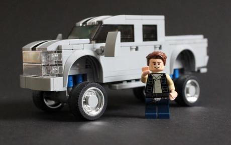 How To Avoid Truck Accidents: 5 Useful Tips