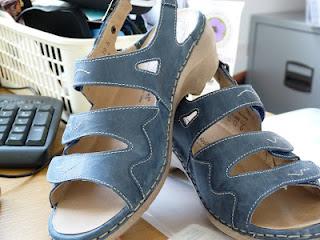 Review: Josef Seibel sandals (sunshine not included)