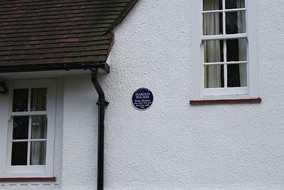 In and Around London... Hampstead Garden Suburb