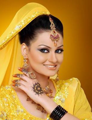 Model of the Day: Javeria Abbasi Bridal Wear Shoot