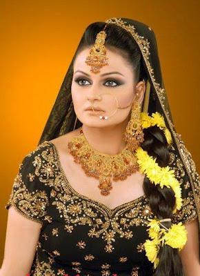 Model of the Day: Javeria Abbasi Bridal Wear Shoot