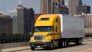 Penske Truck Leasing refinances, extends partnership to 2023