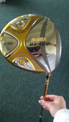 Honma_golf_club