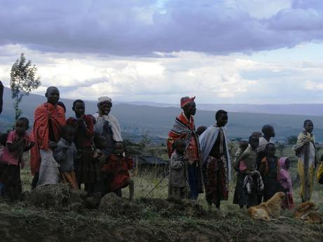 Nairobi to Lake Naivasha Relay - local people watch on 