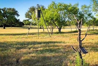 Best Deer Feeders 2018 A Complete Review Guide Paperblog
