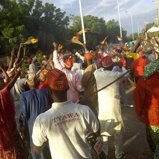 Senator Kwankwaso Supporters Burns Brooms As Their Leader Defects To PDP (SEE PHOTOS)