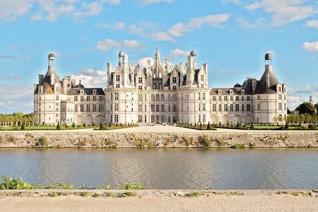 Travel Guide to Chateau de Chambord in France!
