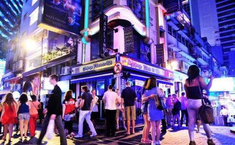 A Definitive Guide To Hong Kong Nightlife!
