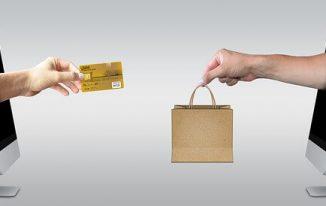 How Does Maxing Out a credit Card Affect Your Credit