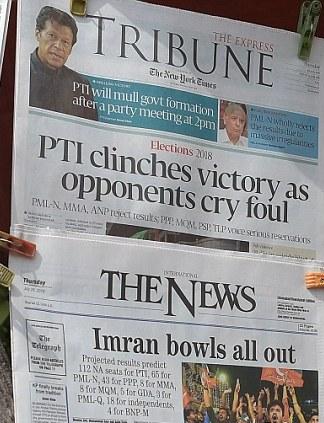 Cricketer Imran Khan set to win Paki elections 2018