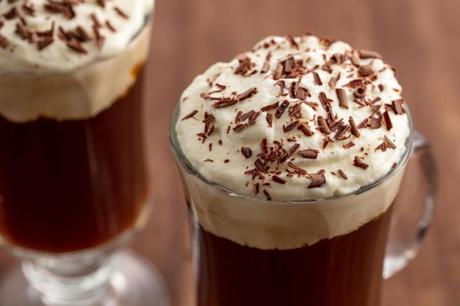 ONE-MIN RECIPE TO RELISH NON-ALCOHOLIC IRISH COFFEE!