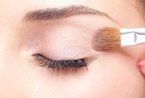 5 TIPS TO ACHIEVE THE ‘NO MAKEUP’ MAKEUP LOOK! 5 TIPS TO ACHIEVE THE ‘NO MAKEUP’ MAKEUP LOOK!