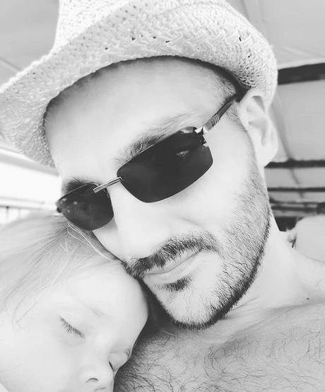 Little nap with my princess Petite sieste avec ma chérie #love #father #daughter #fille #père #papa #dad #sweet #myangel #mylove #princess #nap #sieste Little nap with my princess Petite sieste avec ma chérie #love #father #daughter #fille #père #papa #dad #sweet #myangel #mylove #princess #nap #sieste