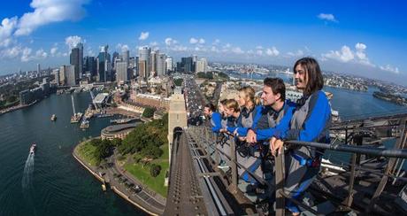 Top 4 Popular Experiences To Try In Australia!