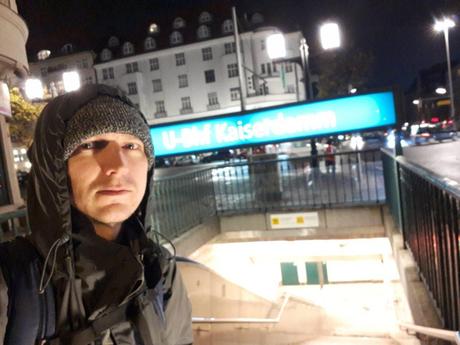 Northern Irishman on Tour: Poland to Frankfurt to Cheatzerland Leaving Poland: Warszawa to Berlin