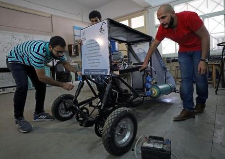 African Students Build Car That Runs On Air (See Photos)