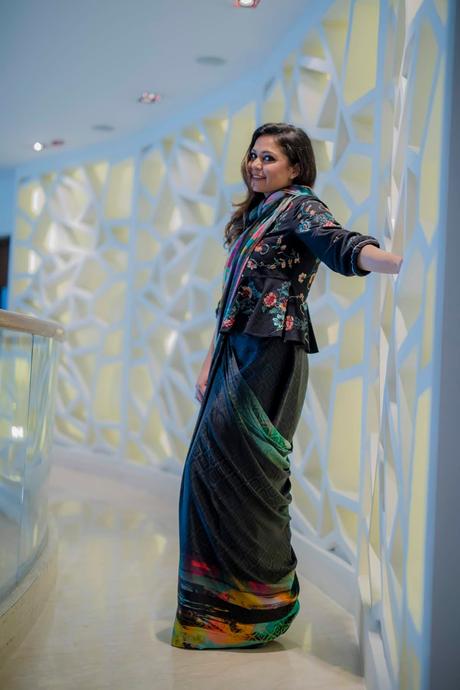 where to stay in jaipur and what to eat, Hilton Jaipur, travel blogger, style, sari style, satya paul style, coat over sari, coat with sari outfit, fusion look, long maxi eyelet dress , myriad musings
