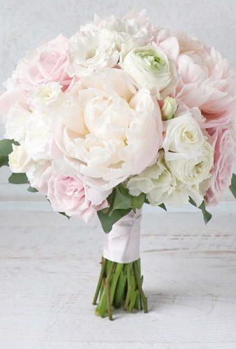 elegant wedding bouquets classic whote bouquet studiobloomiowa