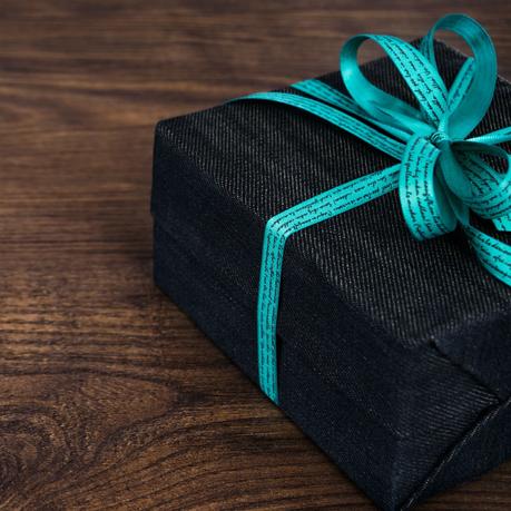 5 Riveting Presents for a Man’s Man