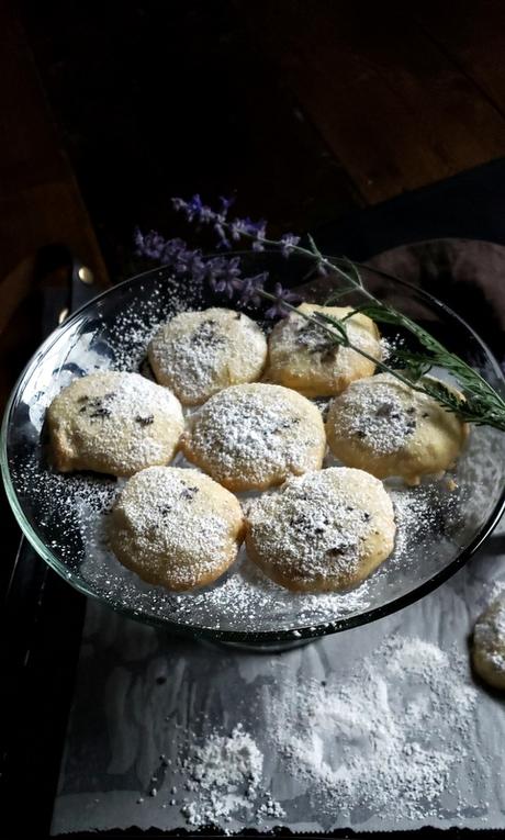 almond lavender butter cookies